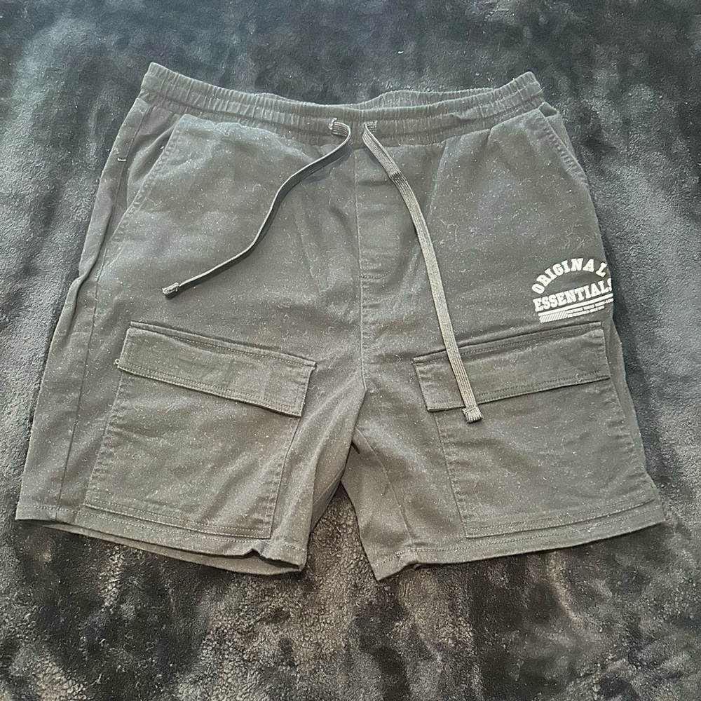 Men’s Essentials Black Cargo Drawstring Knit Shorts